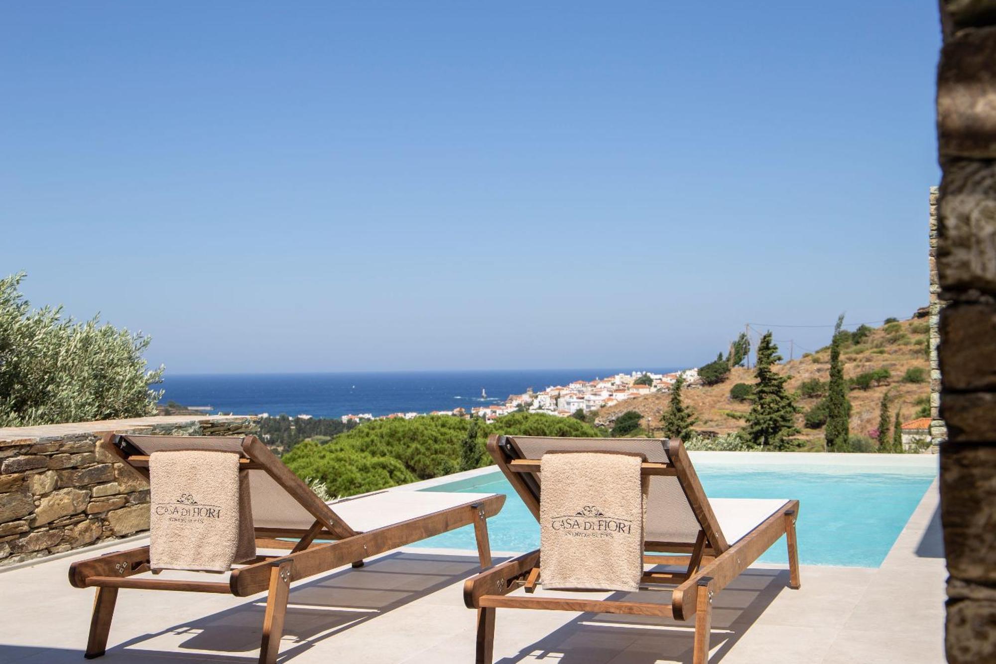 Casa Di Fiori Andros Suites Bagian luar foto